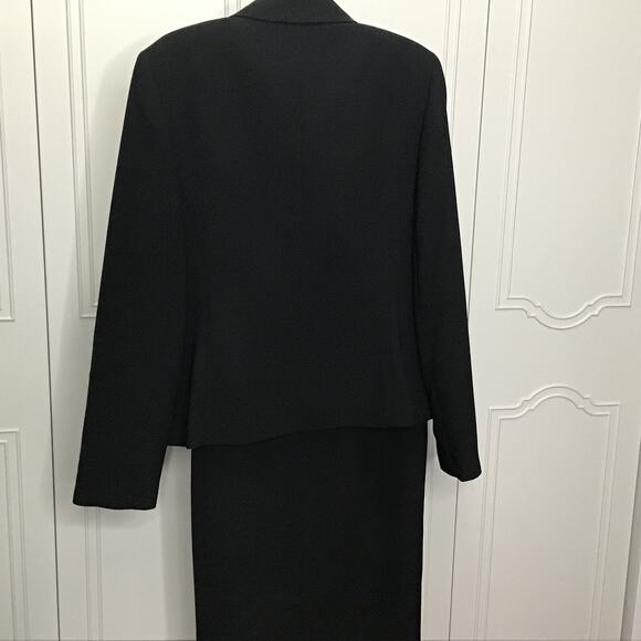 Jones Studio Sleeveless Dress Suit - Size 8 - Picture 3 of 7